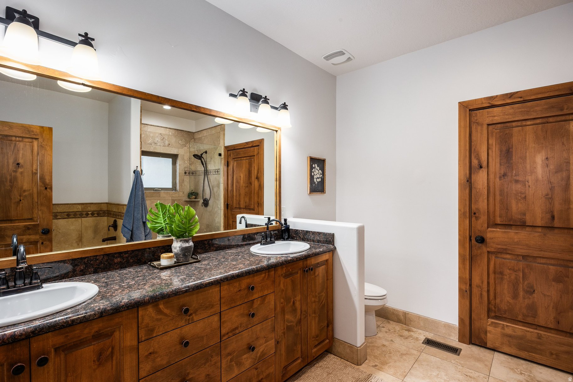 HIGHLAND ESTATES - Residential