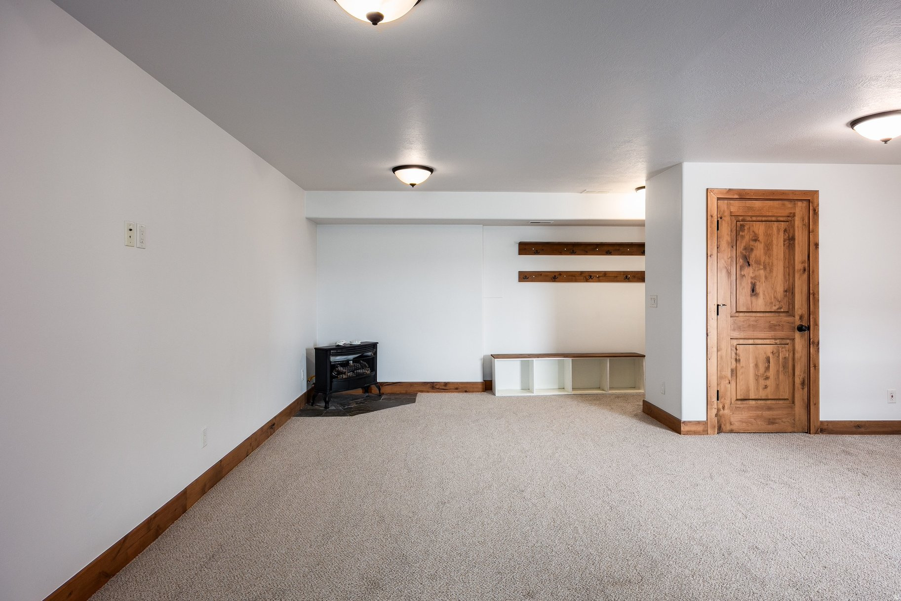 HIGHLAND ESTATES - Residential