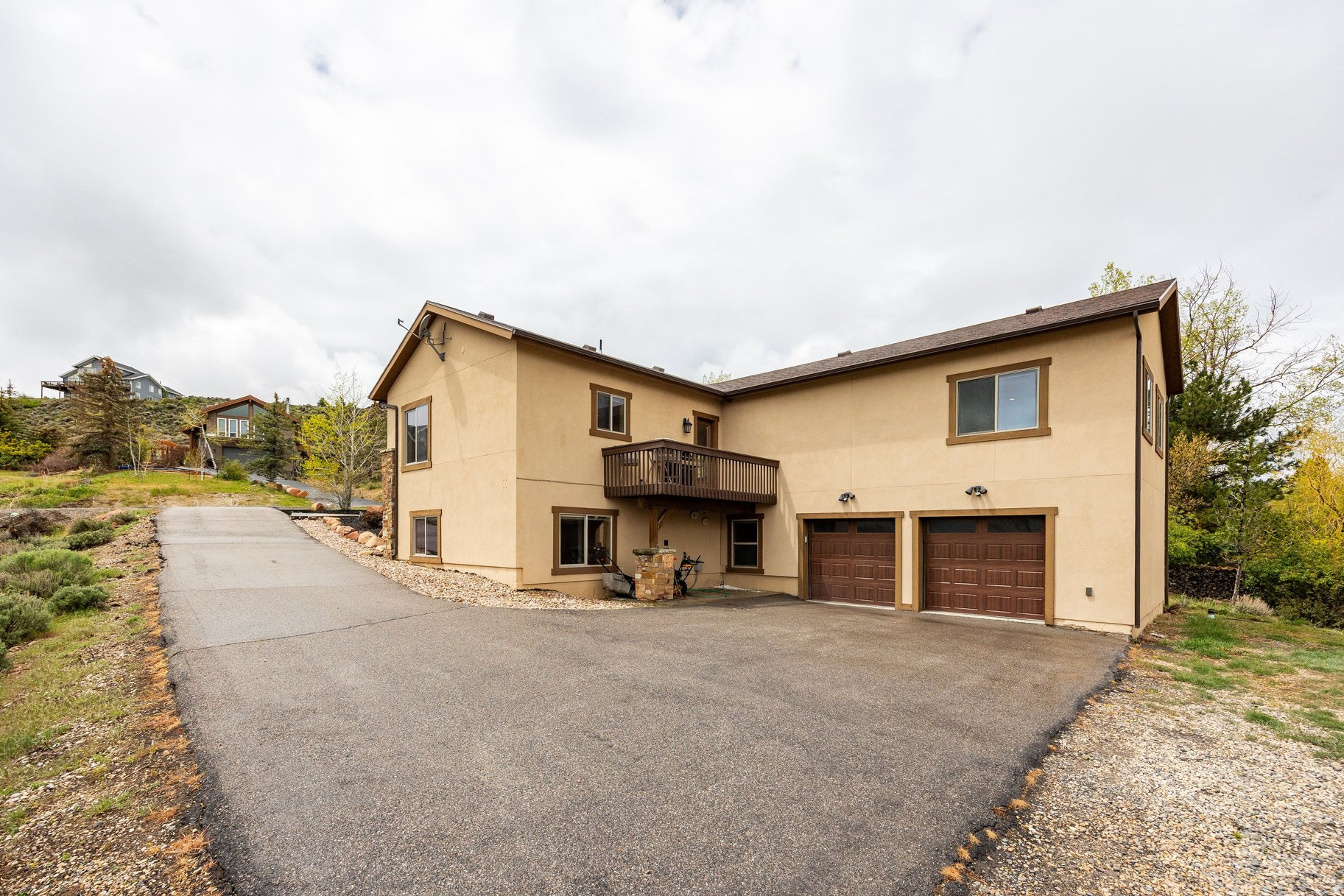 HIGHLAND ESTATES - Residential
