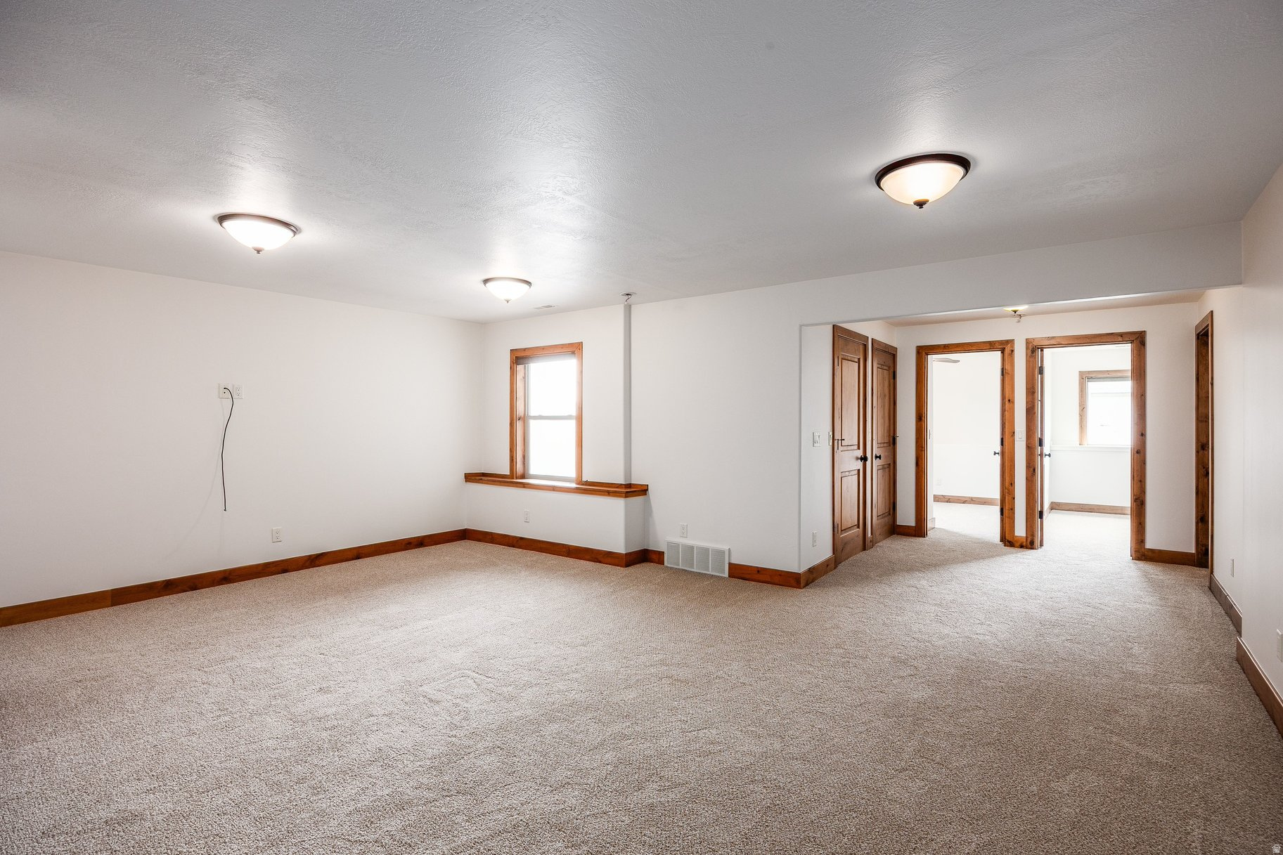 HIGHLAND ESTATES - Residential