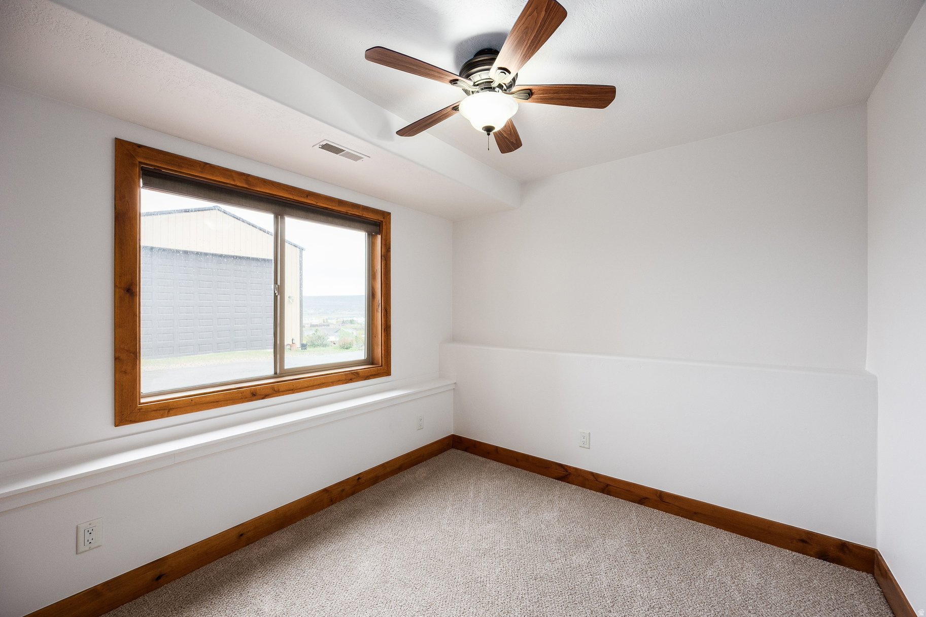 HIGHLAND ESTATES - Residential