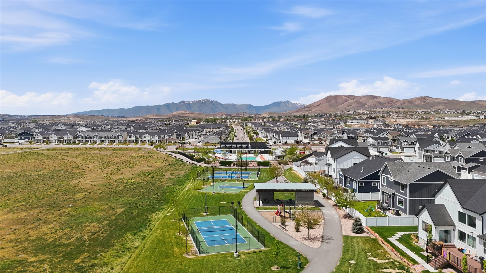 COLD SPRING RANCH - Residential