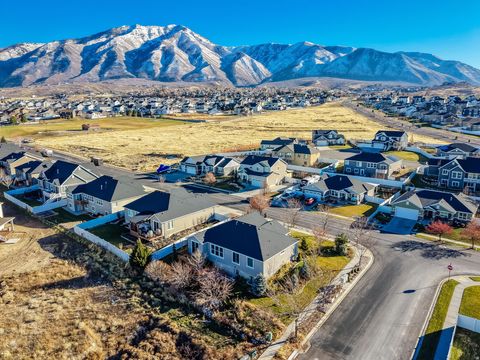 Tiny photo for 578 W SKY HAWK WAY, Elk Ridge, UT 84651 (MLS # 2126830)