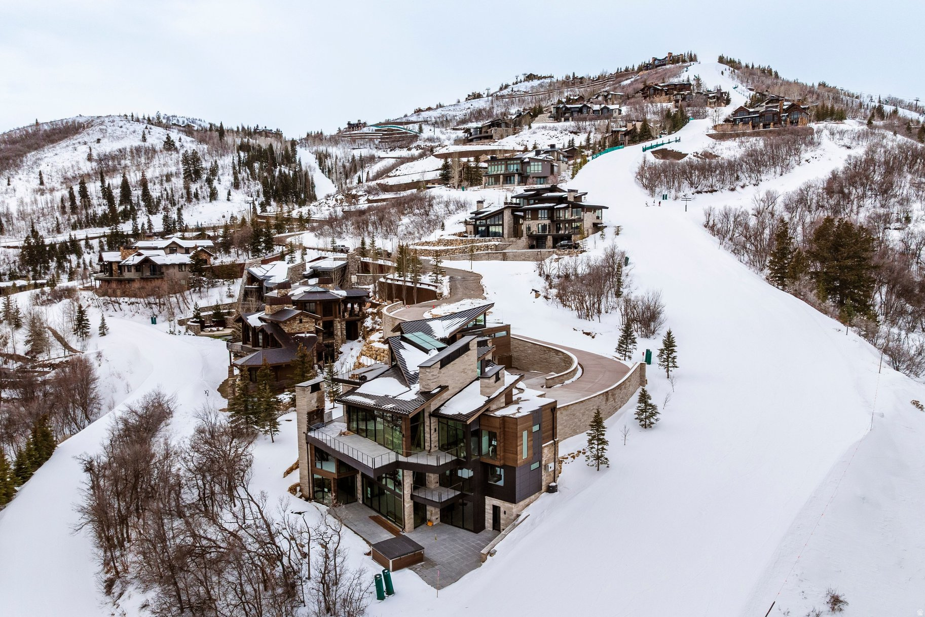 DEER CREST ESTATES - Residential