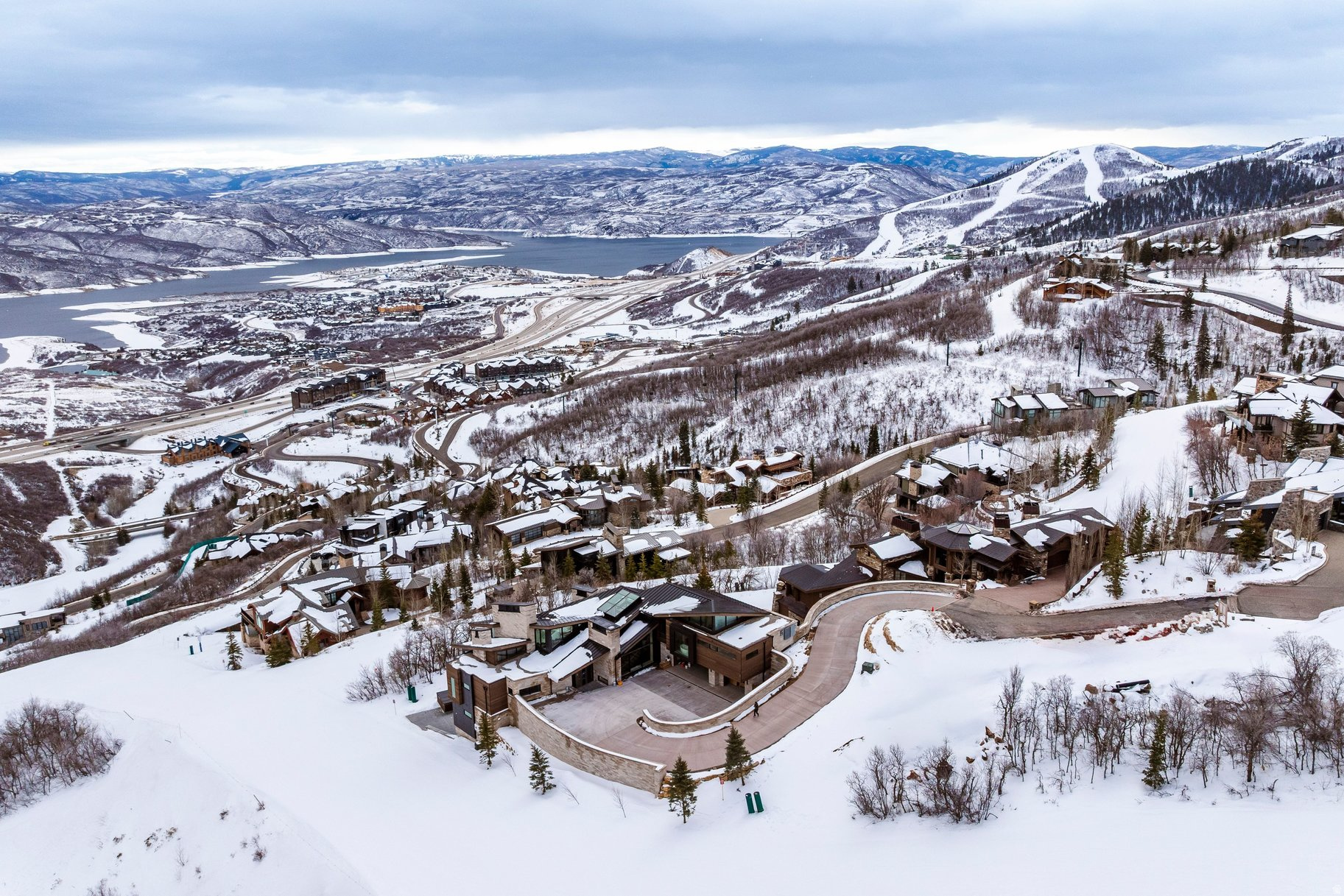 DEER CREST ESTATES - Residential