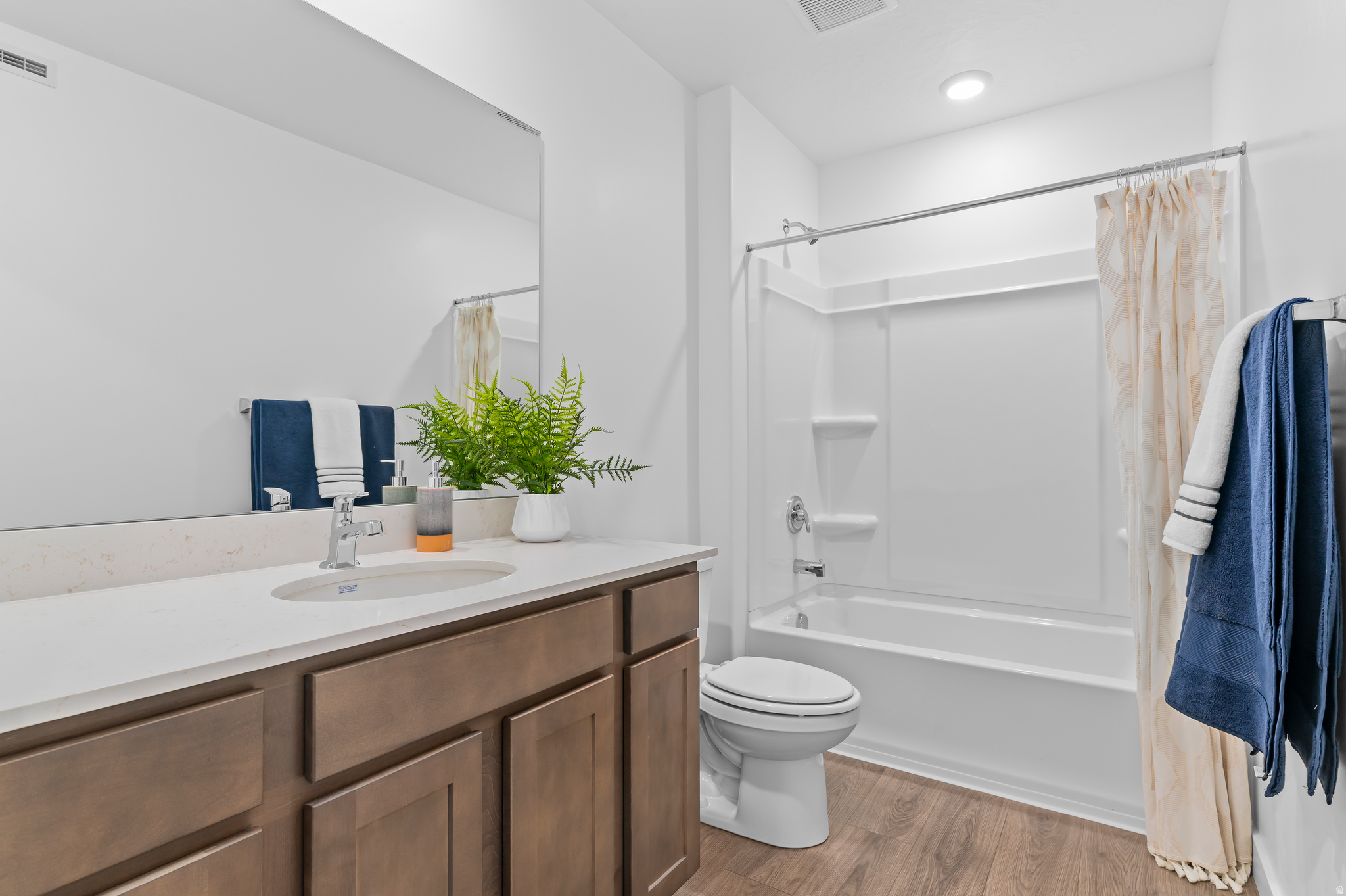 INVERNESS BY D.R. HORTON - Residential