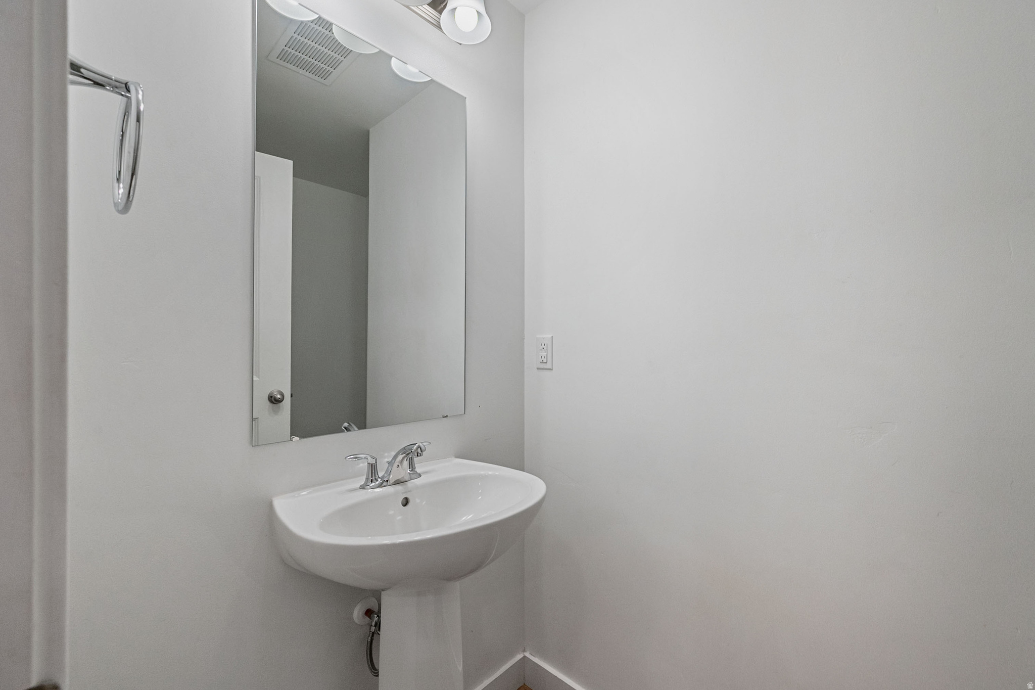 DAYBREAK - Residential