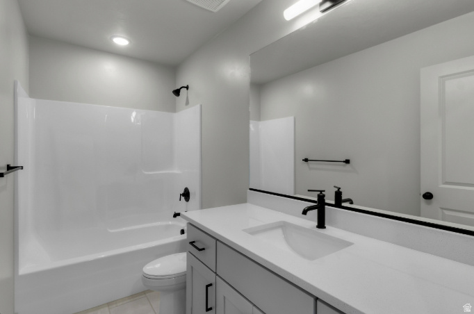 RIVERS EDGE - Residential