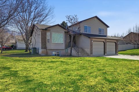 Tiny photo for 2842 N 920 E, North Logan, UT 84341 (MLS # 2145064)