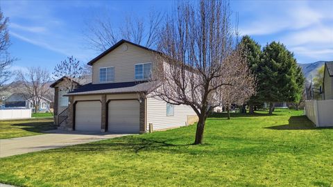 Tiny photo for 2842 N 920 E, North Logan, UT 84341 (MLS # 2145064)