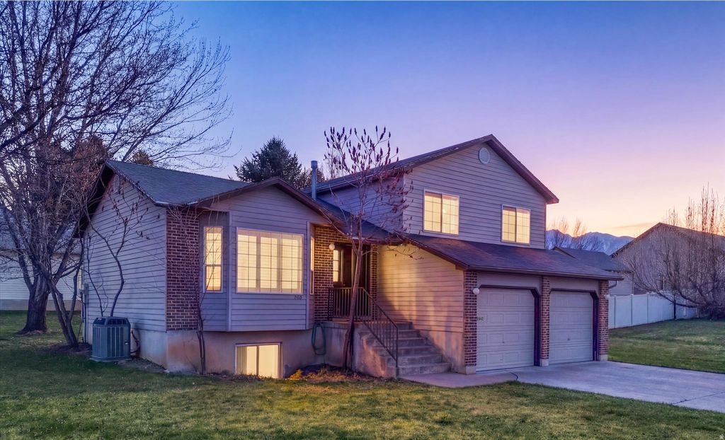 Photo of 2842 N 920 E, North Logan, UT 84341 (MLS # 2145064)