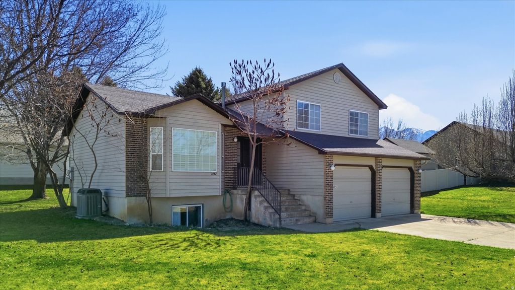 Photo of 2842 N 920 E, North Logan, UT 84341 (MLS # 2145064)