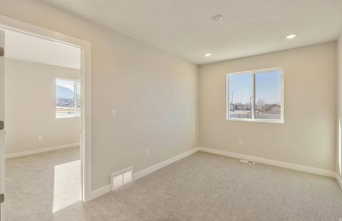 Tiny photo for 4949 EMERALD AVE, Eagle Mountain, UT 84005 (MLS # 2155081)