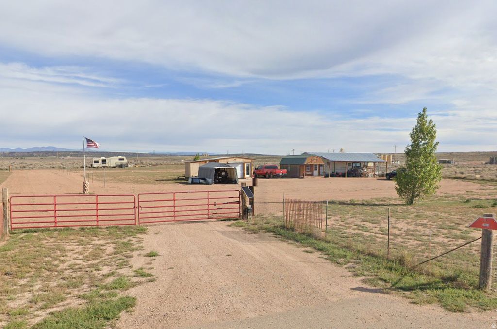 Photo of 18950 W 5000 S, Duchesne, UT 84021 (MLS # 2125861)