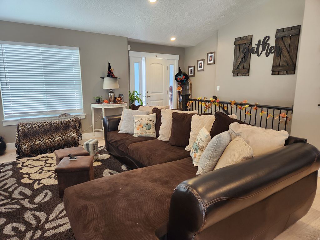 Photo of 1227 N 300 W, Tooele, UT 84074 (MLS # 2163592)