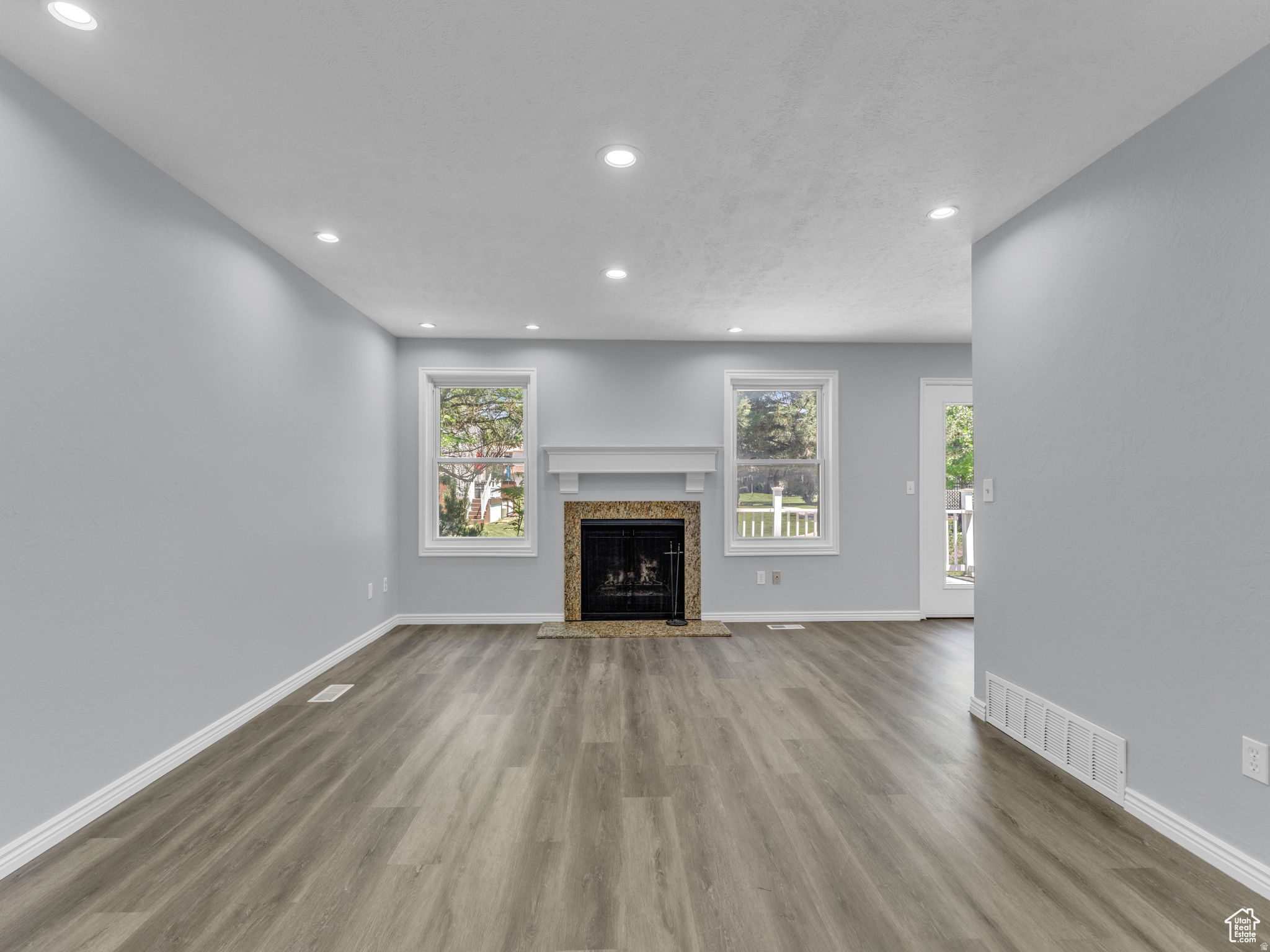 HIGHLAND - Residential