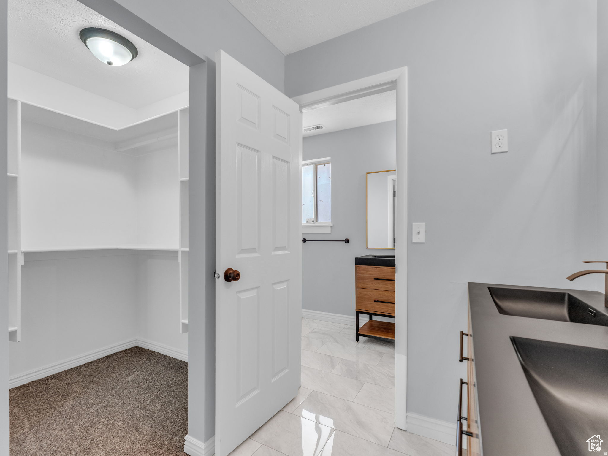 HIGHLAND - Residential