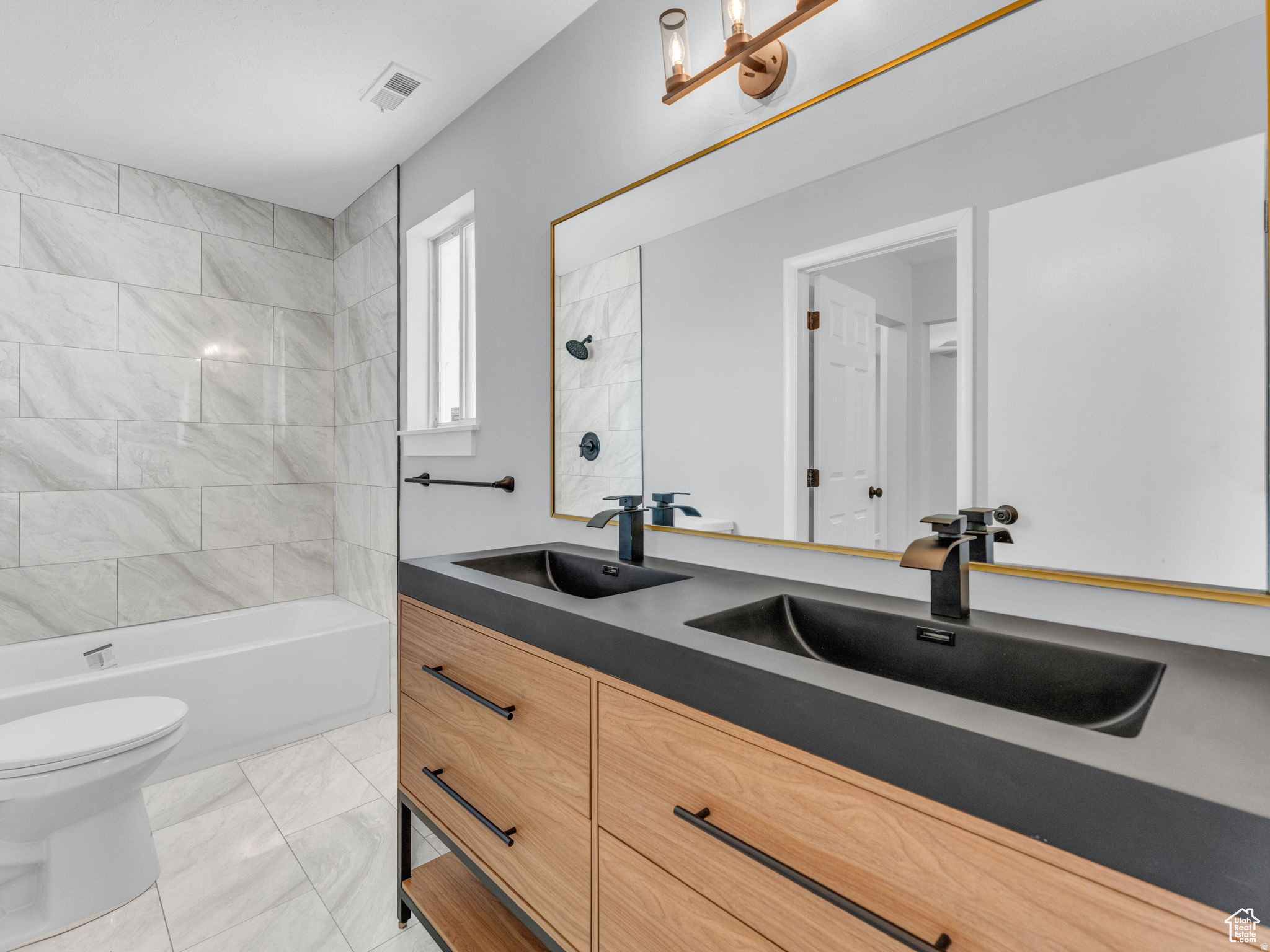 HIGHLAND - Residential