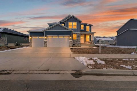 Photo of 6368 S RAY DR #110, South Weber, UT 84405 (MLS # 2134780)