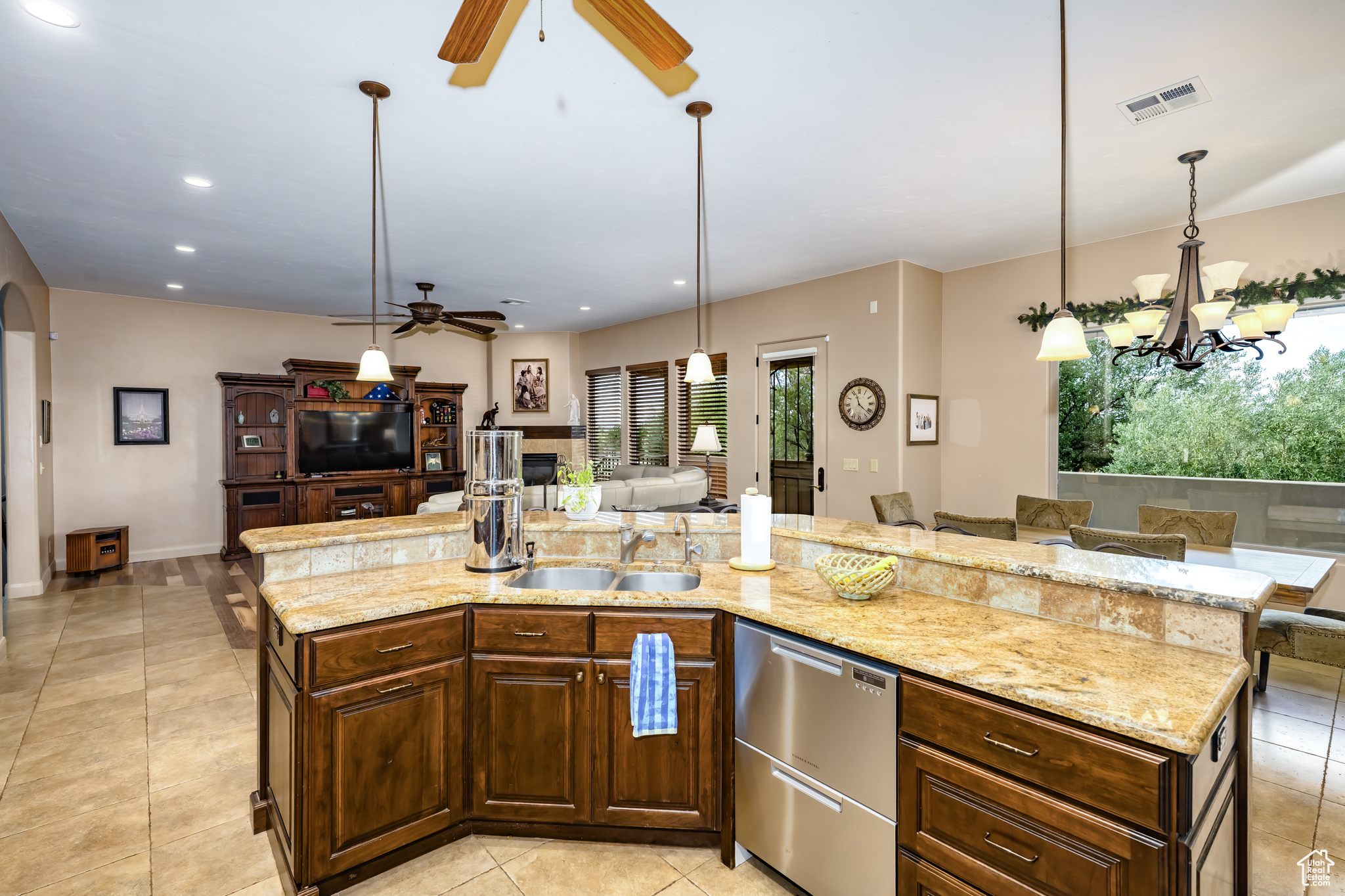 373 W Meridian Dr, Ivins, Utah image 47