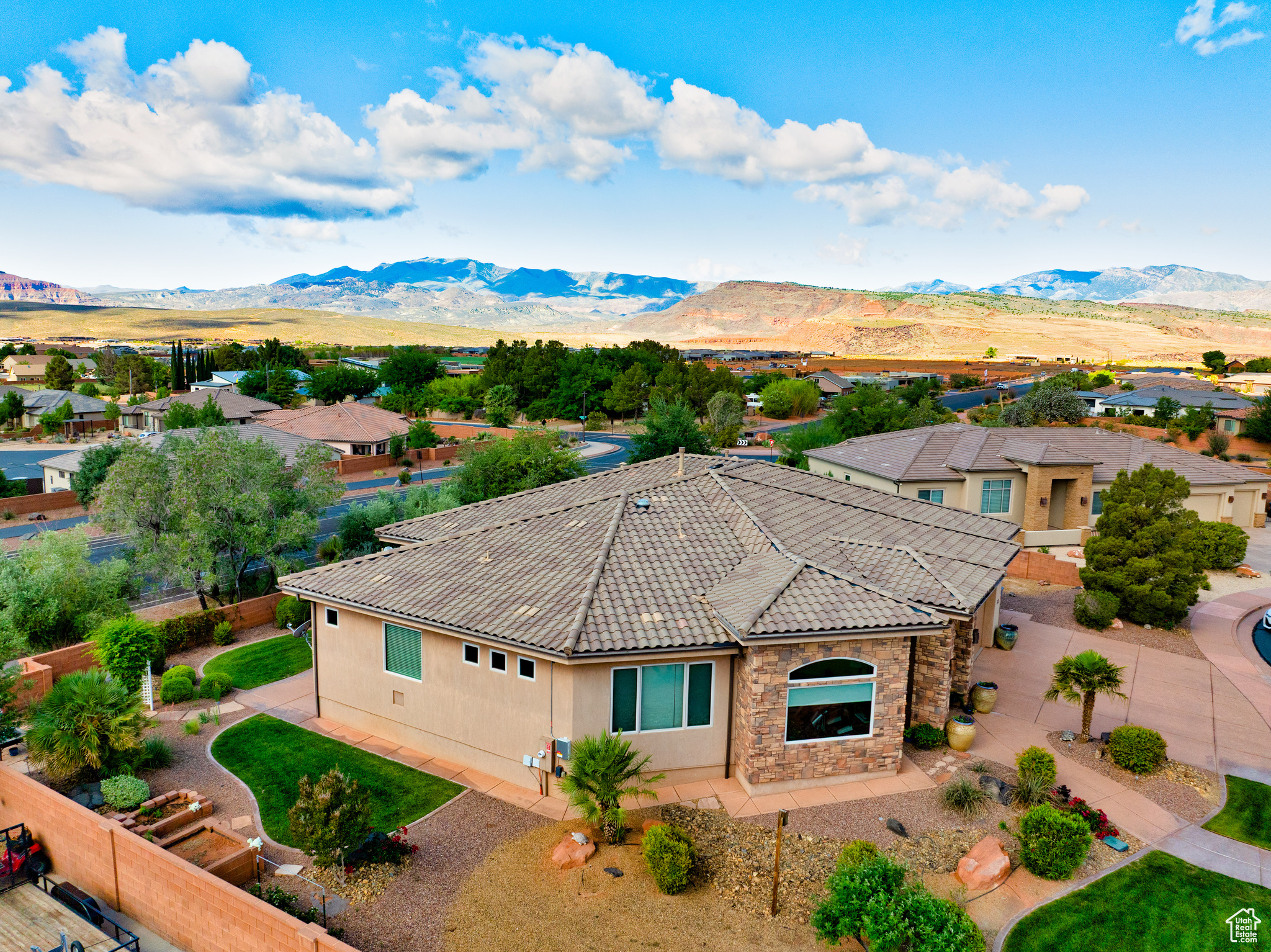 373 W Meridian Dr, Ivins, Utah image 4