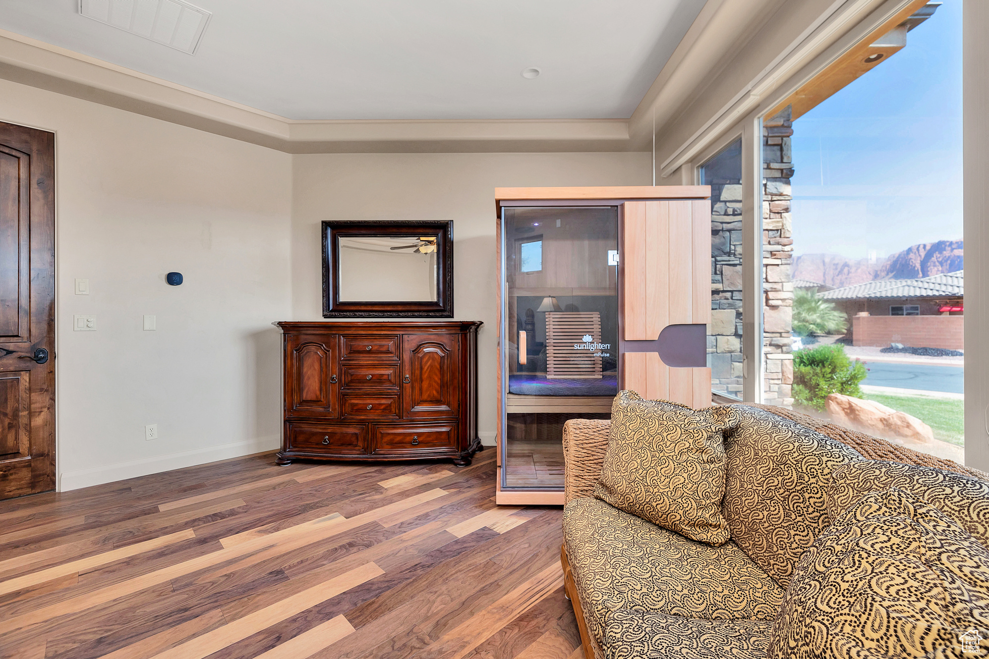 TENAYA ESTATES - Residential