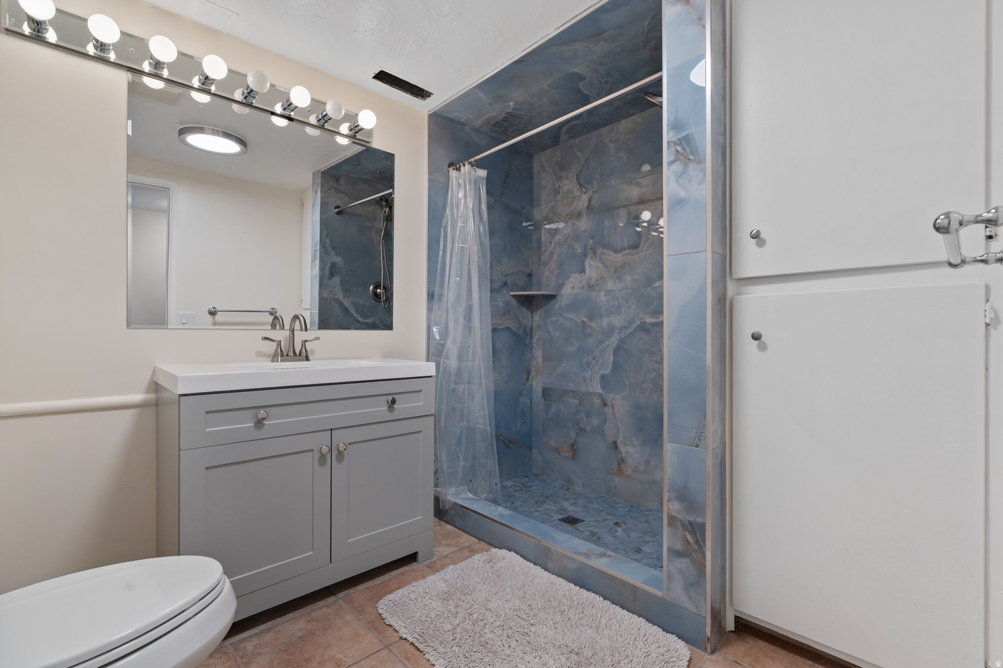 SUMMIT PARK - Residential