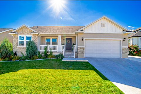 Photo of 1333 W WASATCH DR, Saratoga Springs, UT 84045 (MLS # 2116998) Photo of 1333 W WASATCH DR, Saratoga Springs, UT 84045 (MLS # 2116998)