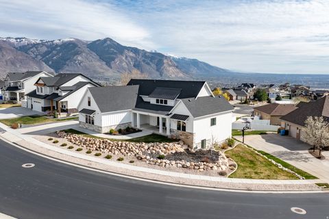 Photo of 159 E 3900 N, North Ogden, UT 84414 (MLS # 2145617)