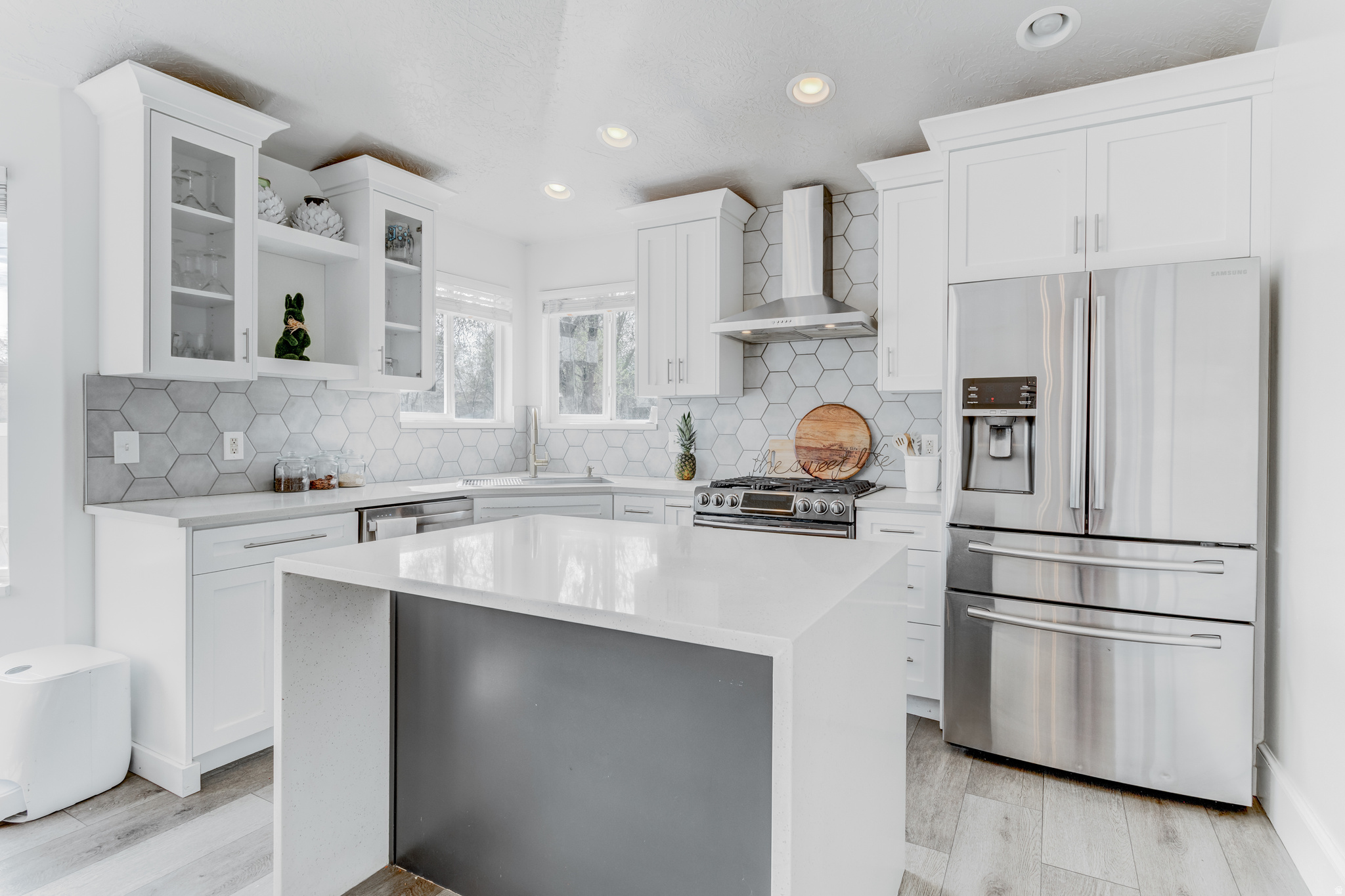 MEADOW BREEZE - Residential