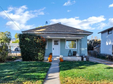 Photo of 347 E 100 N, Richfield, UT 84701 (MLS # 2120074) Photo of 347 E 100 N, Richfield, UT 84701 (MLS # 2120074)