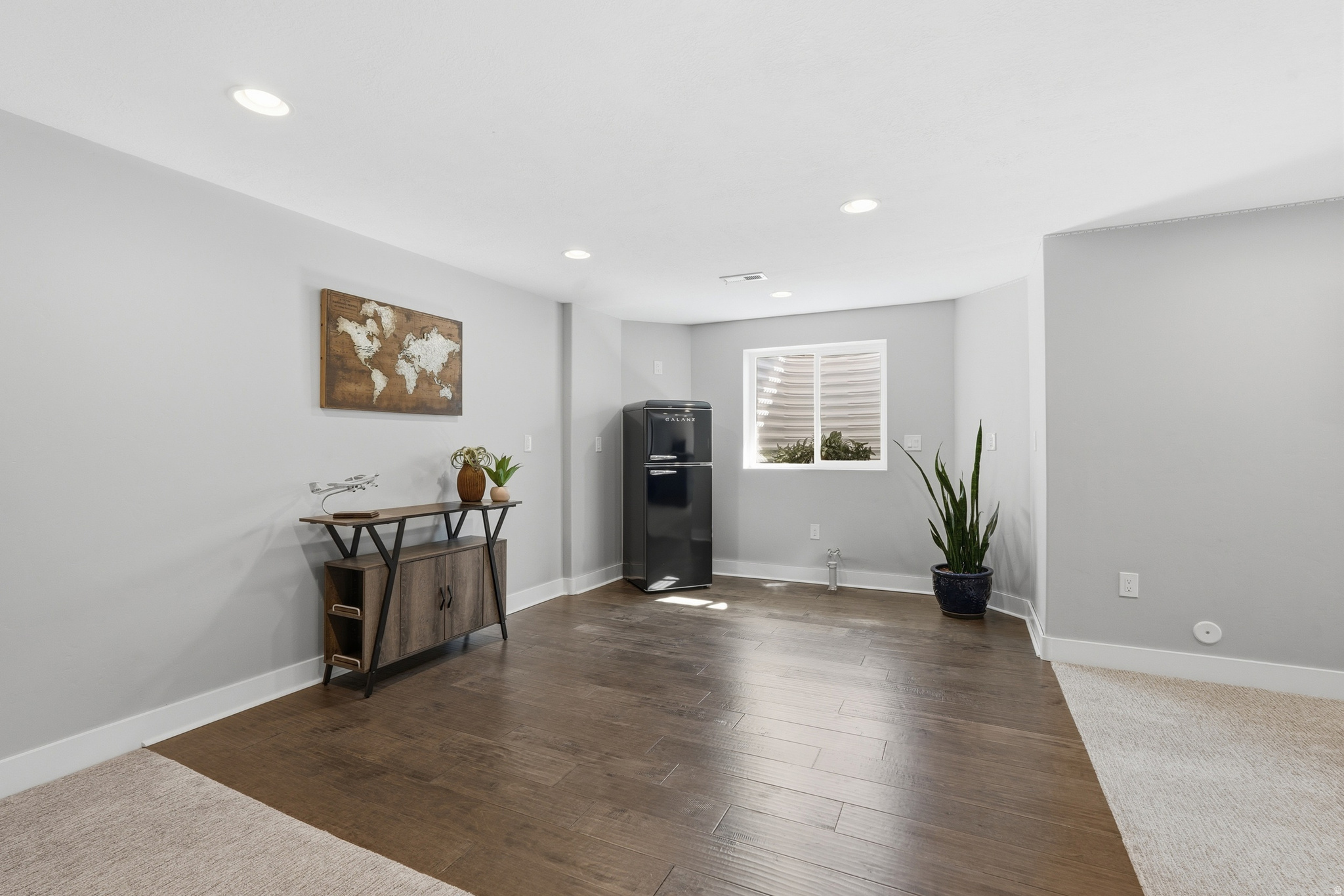 MAHOGANY RIDGE - Residential