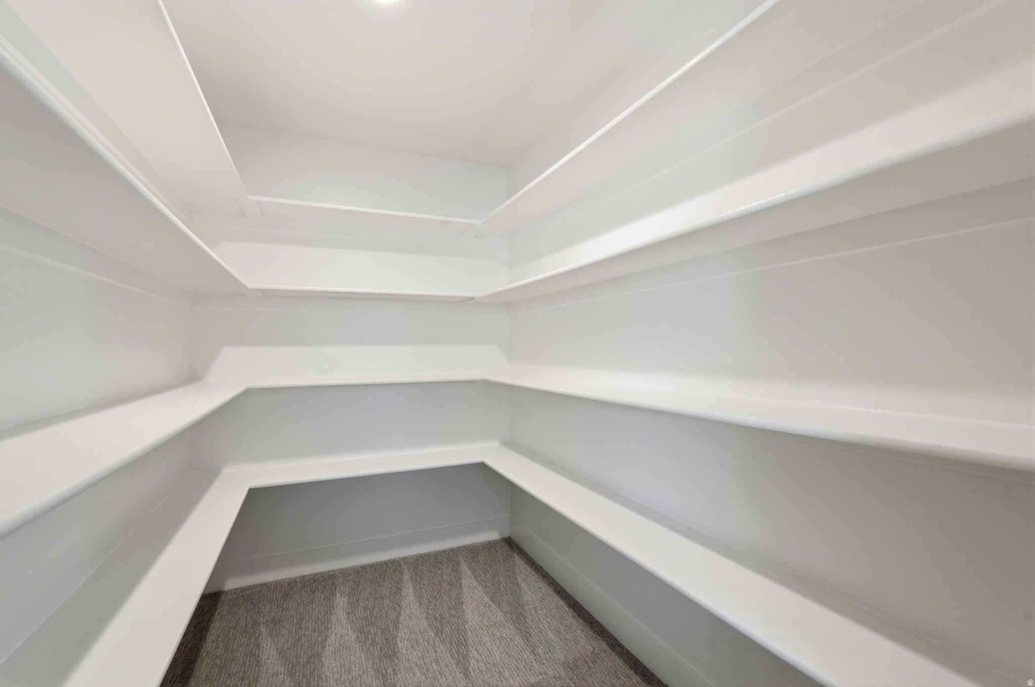 MAHOGANY RIDGE - Residential