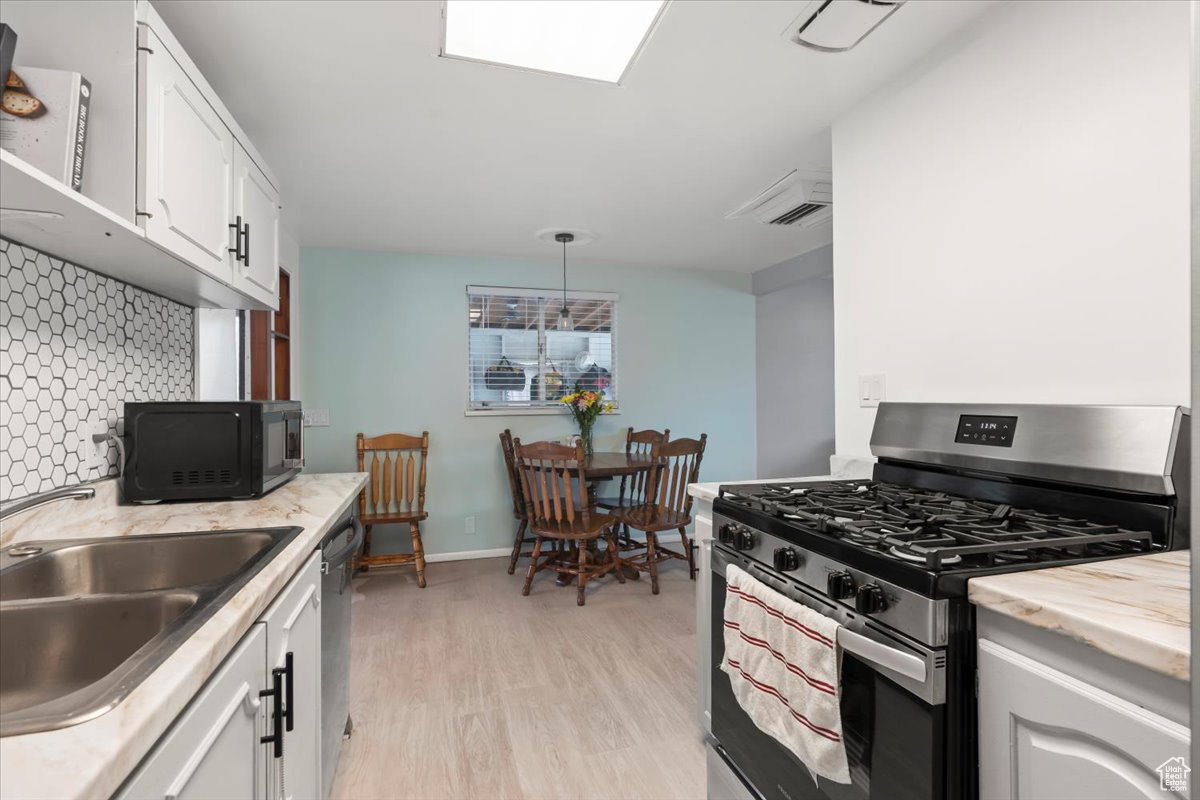 HILLSDALE - Residential