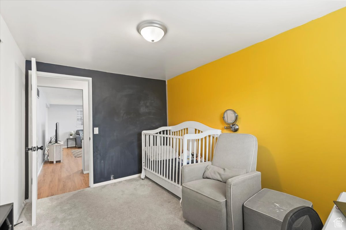 HILLSDALE - Residential