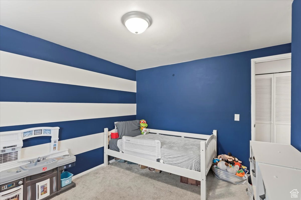 HILLSDALE - Residential