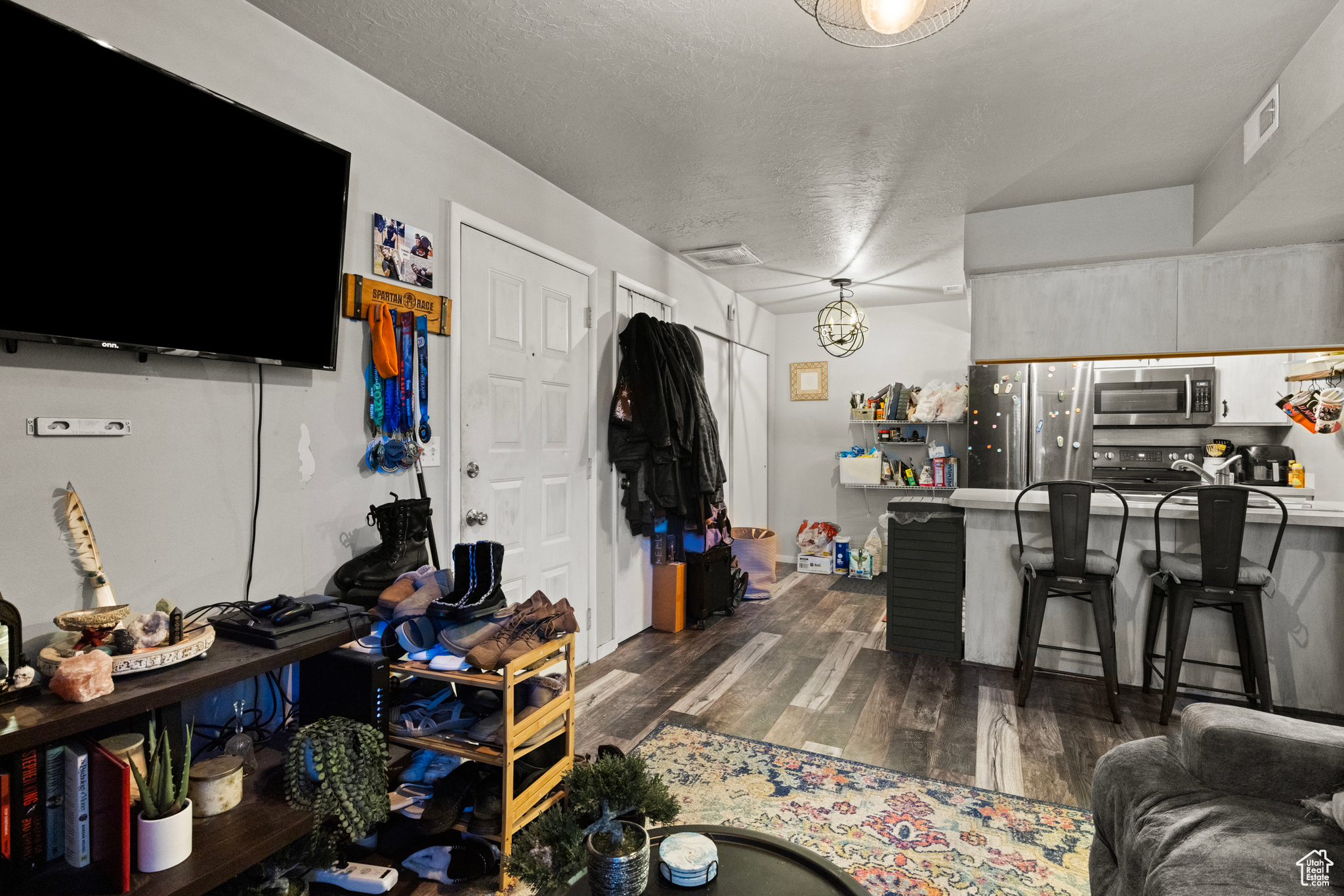 MILLSTONE MANOR PHAS - Residential