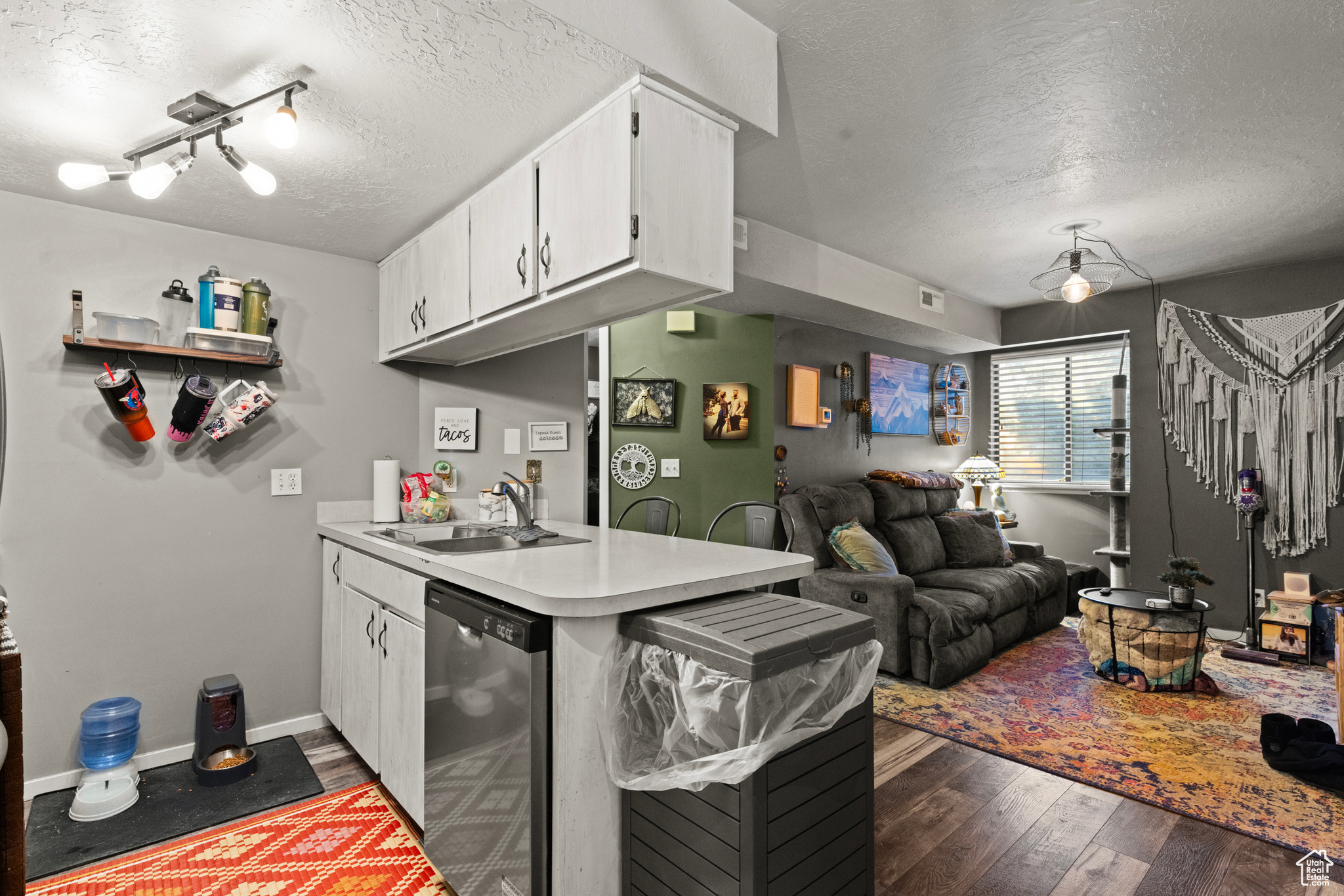 MILLSTONE MANOR PHAS - Residential
