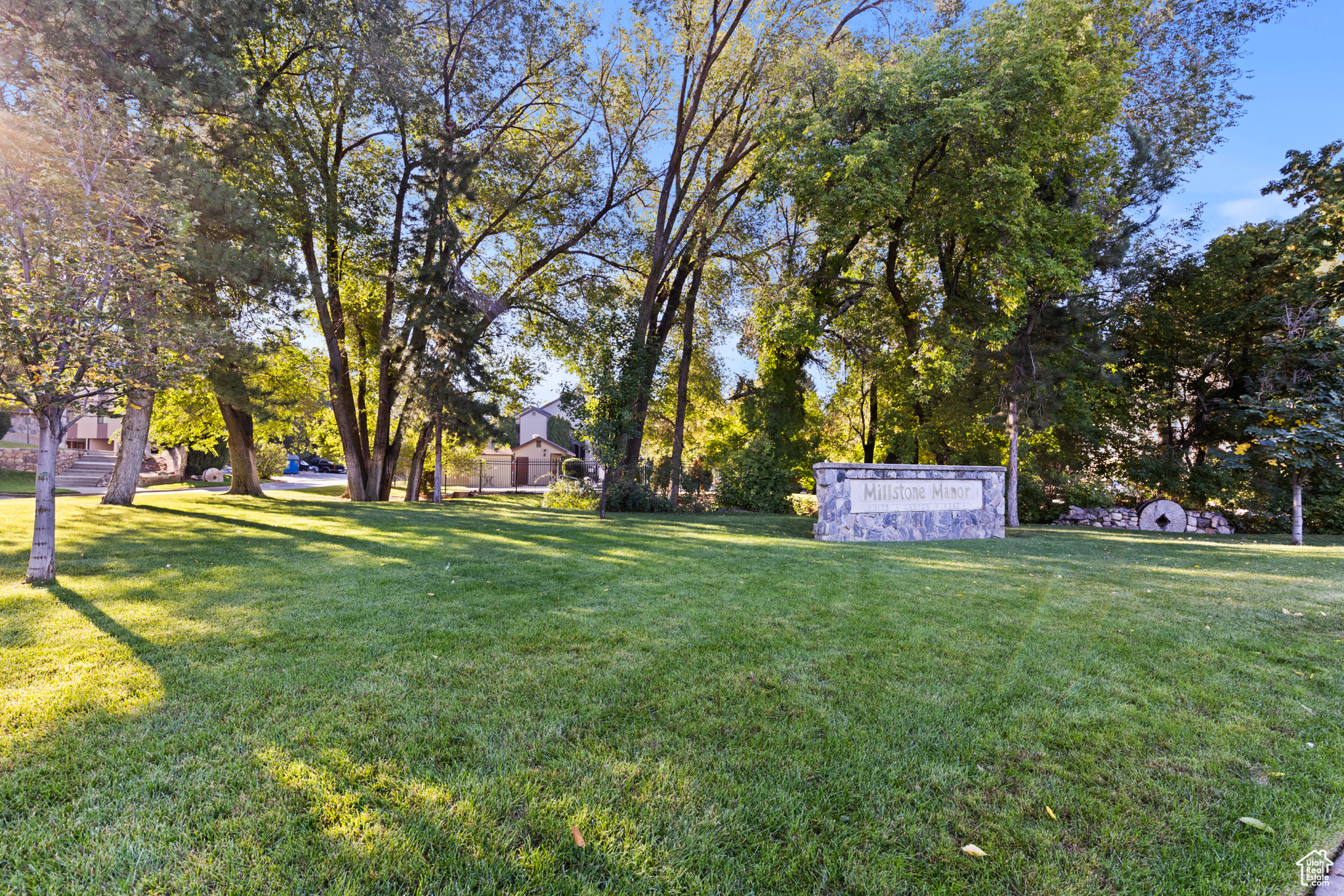 MILLSTONE MANOR PHAS - Residential