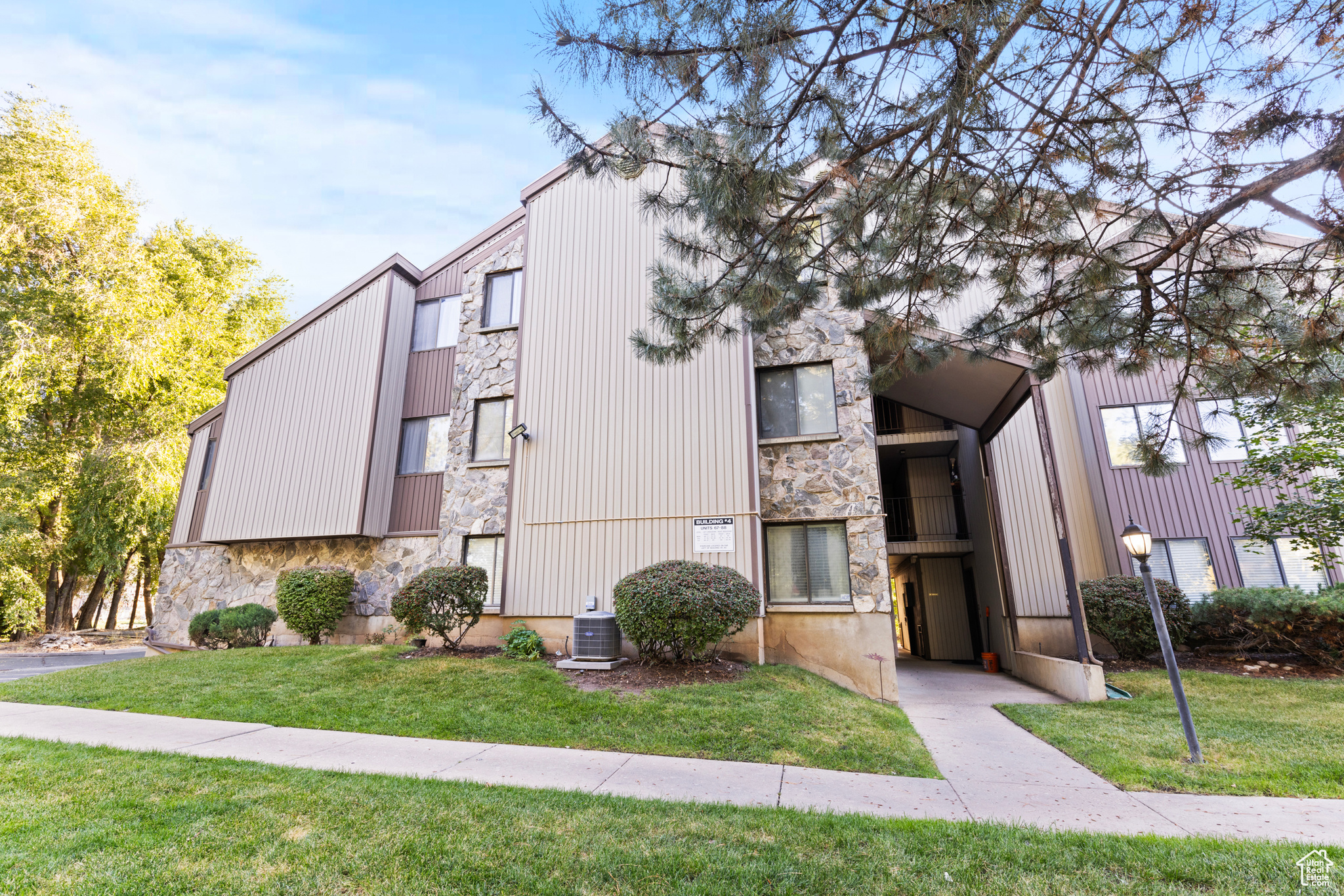 MILLSTONE MANOR PHAS - Residential