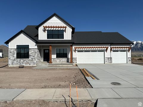 10330 N Vista Lane W, Elwood, UT 84337 - MLS#: 2077419