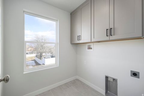 Tiny photo for 227 W WATERSTONE CIR #6, Murray, UT 84107 (MLS # 2155397)