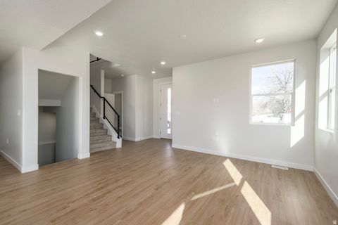 Tiny photo for 227 W WATERSTONE CIR #6, Murray, UT 84107 (MLS # 2155397)