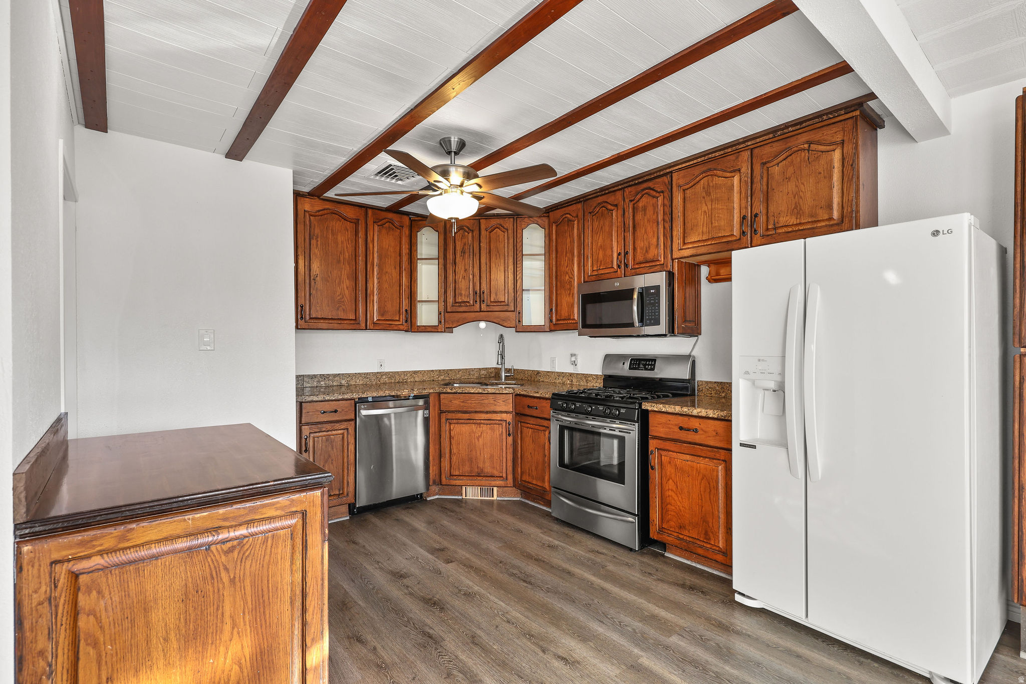 HOFFMAN HEIGHTS - Residential