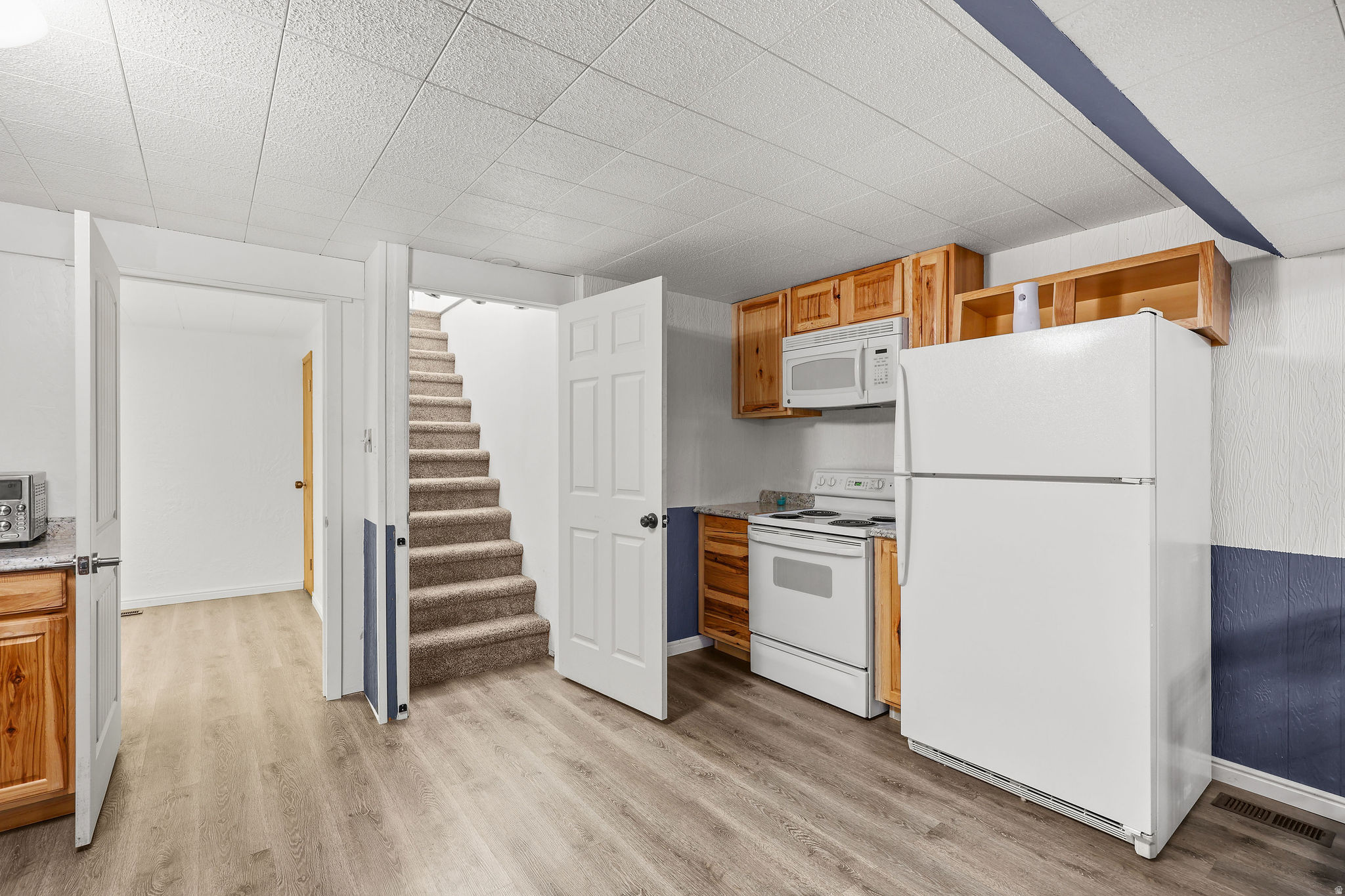 HOFFMAN HEIGHTS - Residential