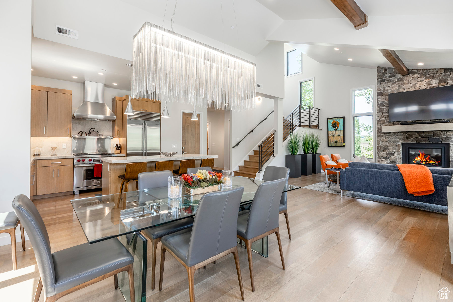 KING RIDGE ESTATES - Residential