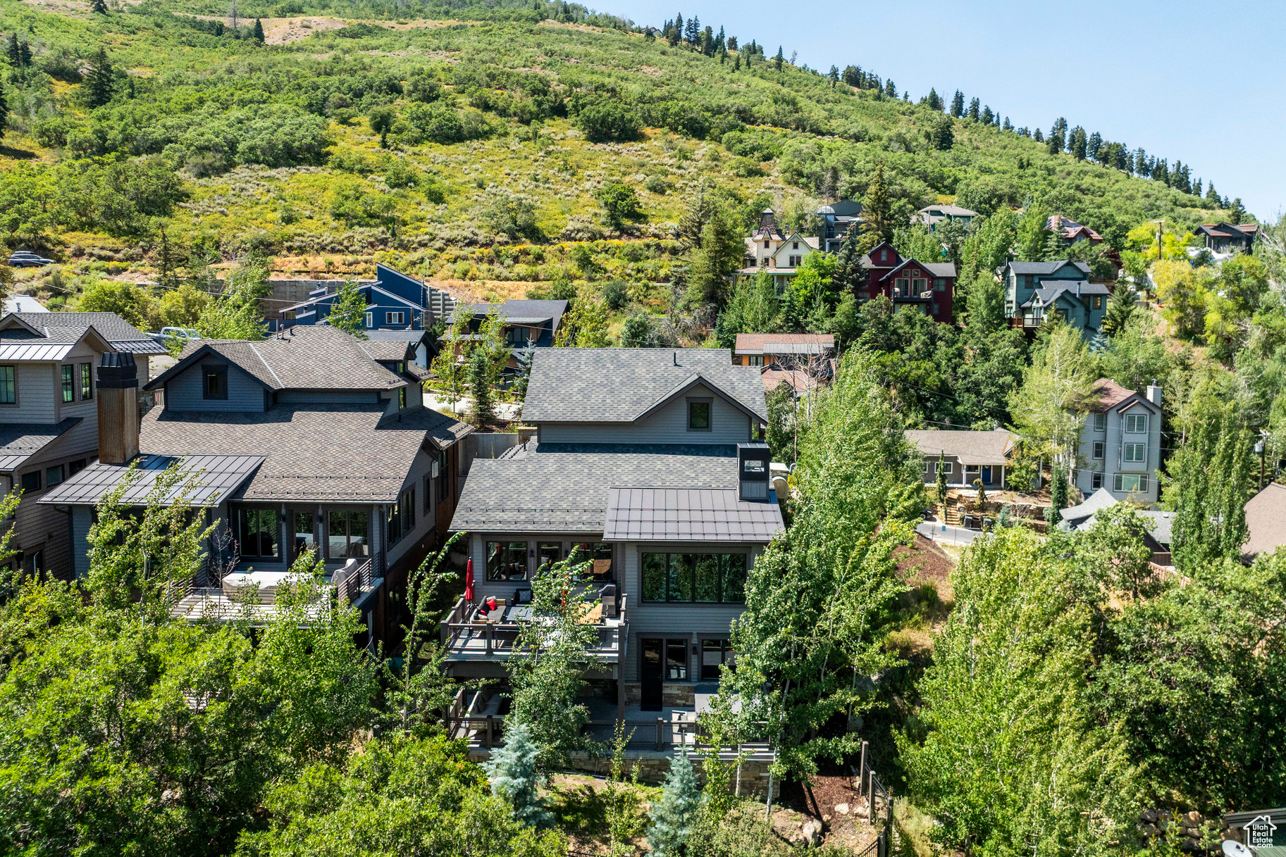 KING RIDGE ESTATES - Residential