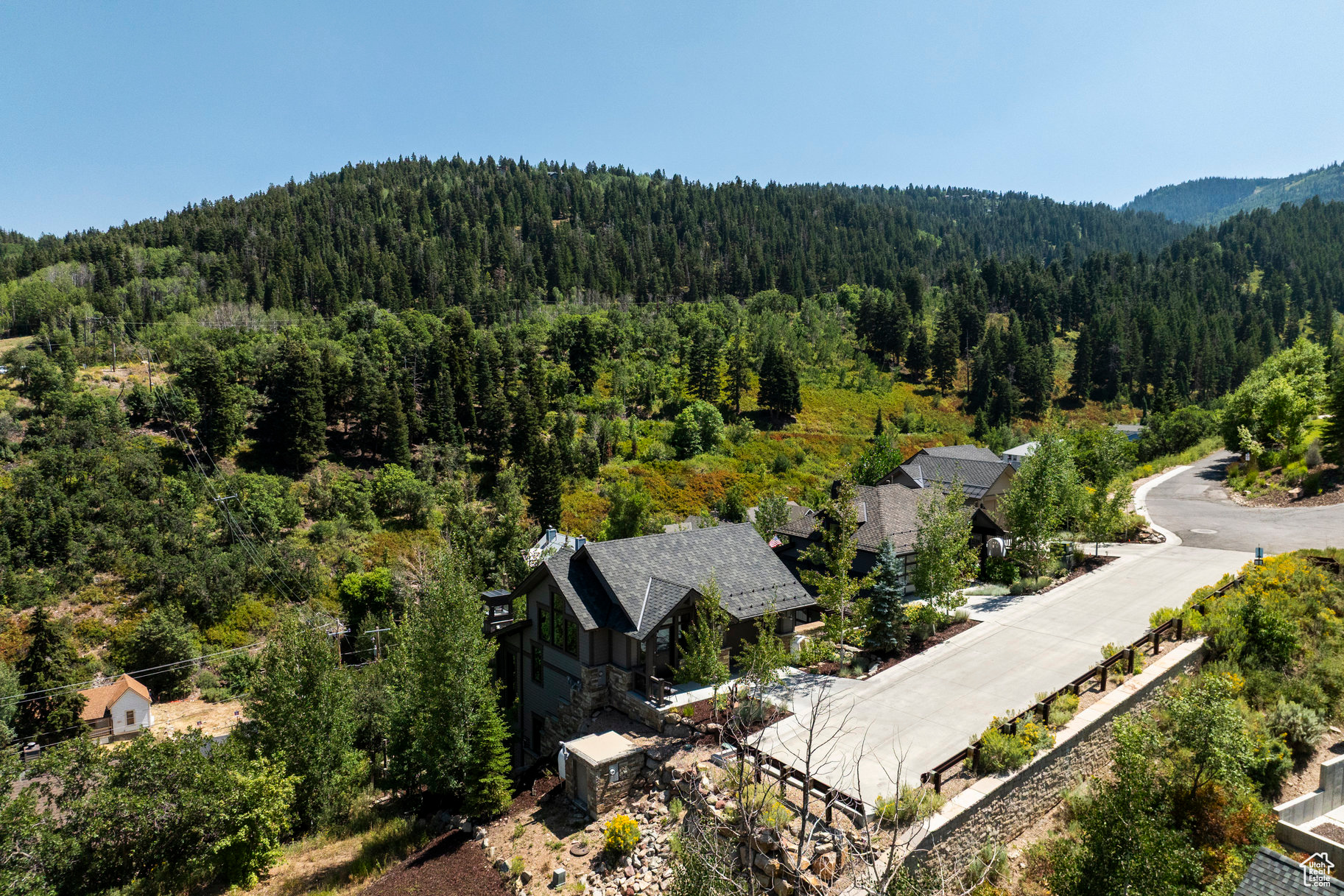 KING RIDGE ESTATES - Residential