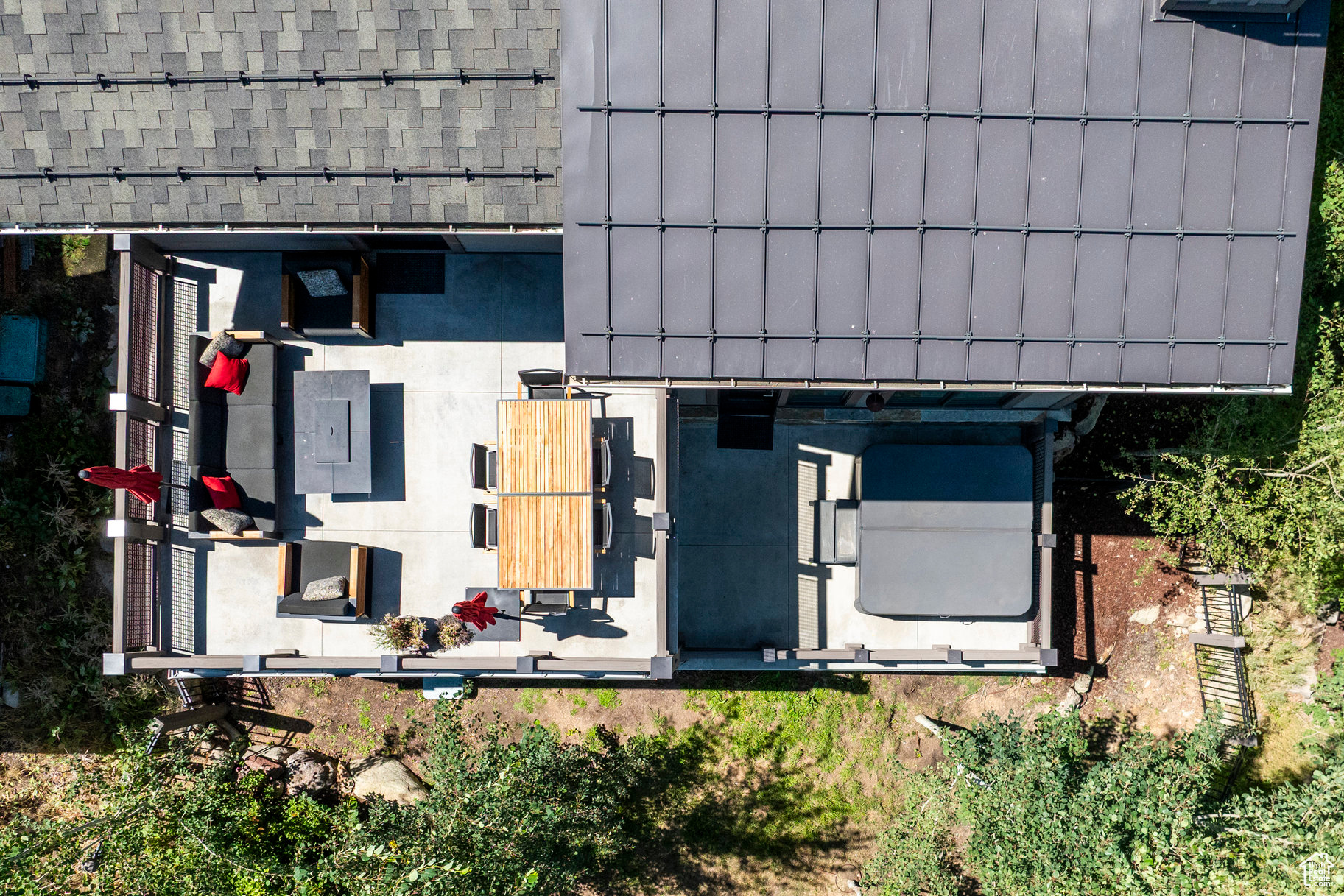 KING RIDGE ESTATES - Residential