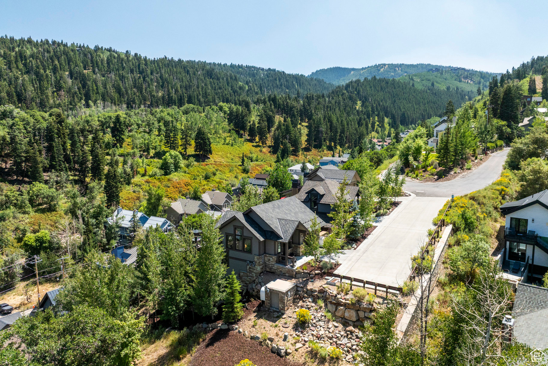 KING RIDGE ESTATES - Residential